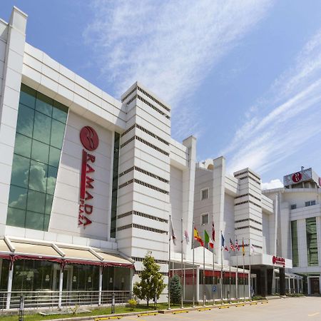 Отель Ramada Plaza By Wyndham Izmit Коджаэли Экстерьер фото